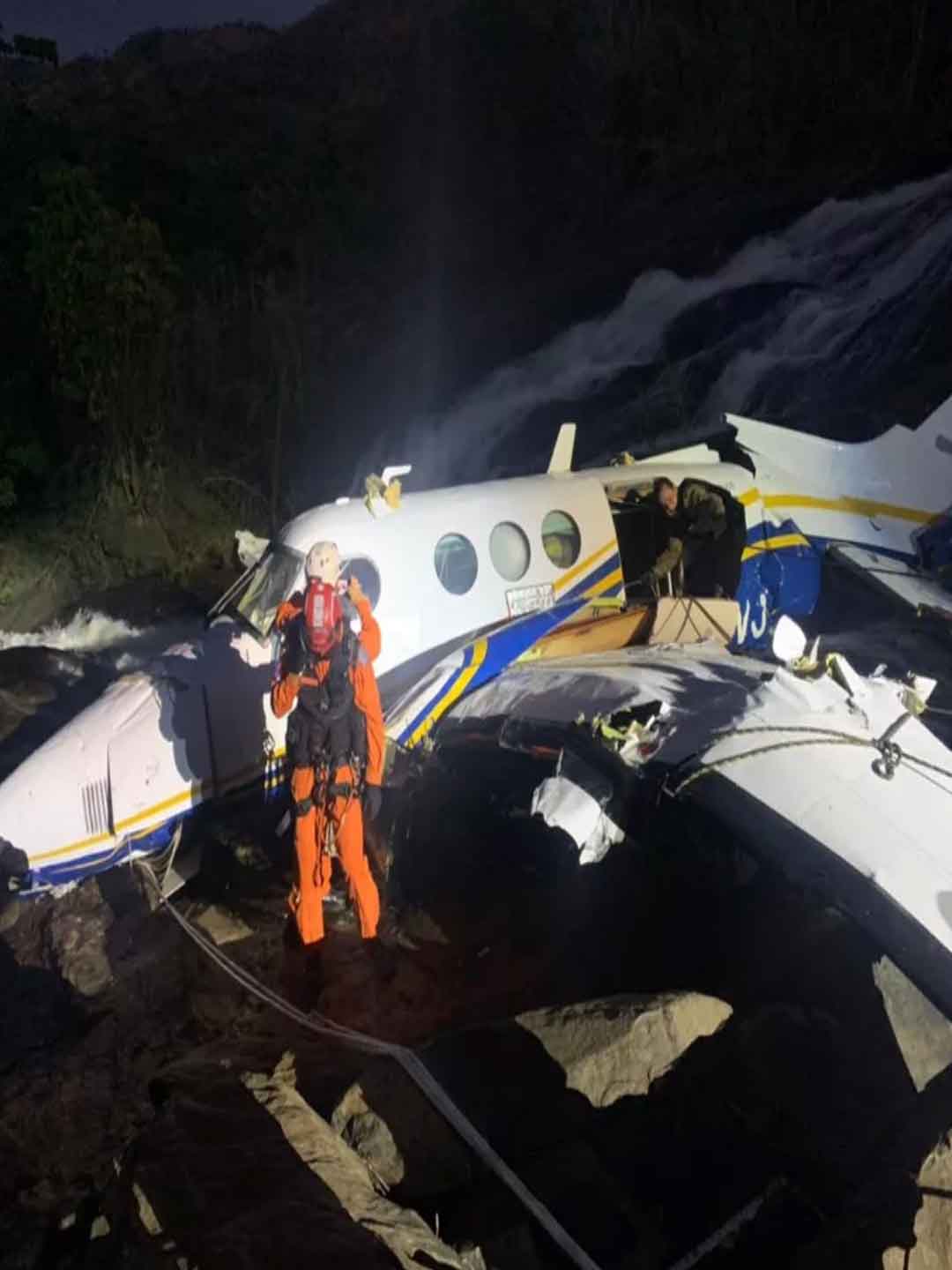 Marília Mendonça: entenda erro dos pilotos que levou à queda do avião